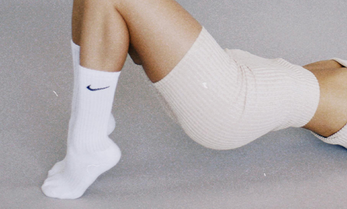 Step Into Comfort: The Ultimate Guide to Choosing the Right Socks for Foot Health and Comfort